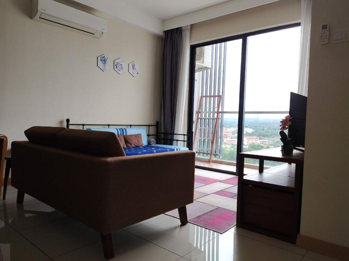 Casa Raudhah @ Timurbay Seafront Residence Kampung Sungai Karang Buitenkant foto