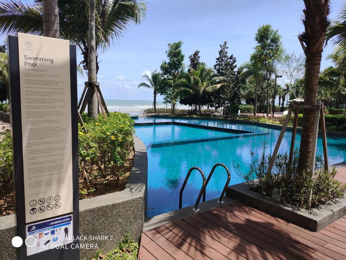 Casa Raudhah @ Timurbay Seafront Residence Kampung Sungai Karang Buitenkant foto